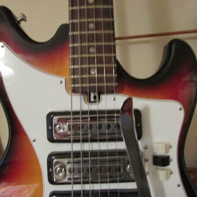 TEISCO DEL RAY ET-310 STRAT STYLE ELECTRIC GUITAR image 12