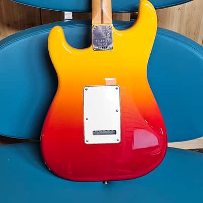 Fender Player Plus Stratocaster Guitar Tequila Sunrise image 3