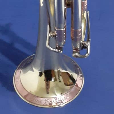 Blessing Flugelhorn & GETZEN Super Deluxe Trumpet W Combo Case & MP's - Clear Lacquer / Raw Brass image 10