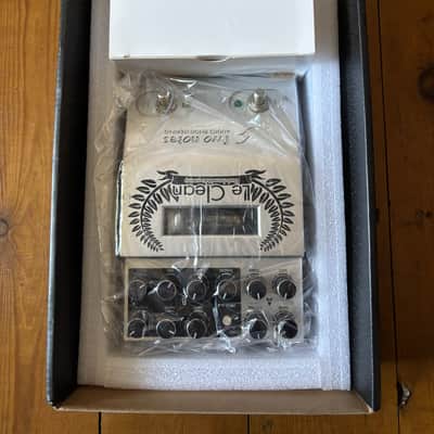 Two Notes Le Clean Dual Channel Tube Preamp 2010s - Silver image 8