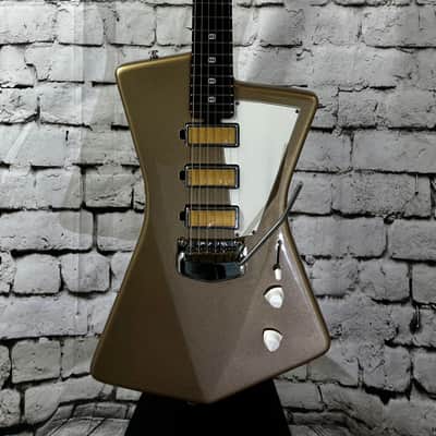 Ernie Ball Music Man St. Vincent Signature Goldie 2025 - Cashmere image 1