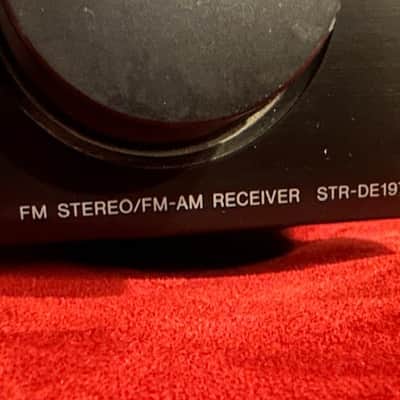 Sony FM/AM Receiver – STR‐DE197 image 3