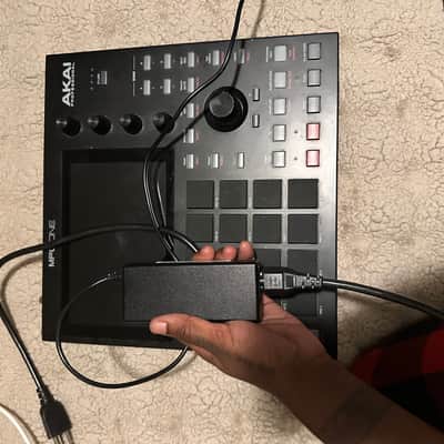 Akai MPC One Standalone MIDI Sequencer 2020 - Present - Black image 2