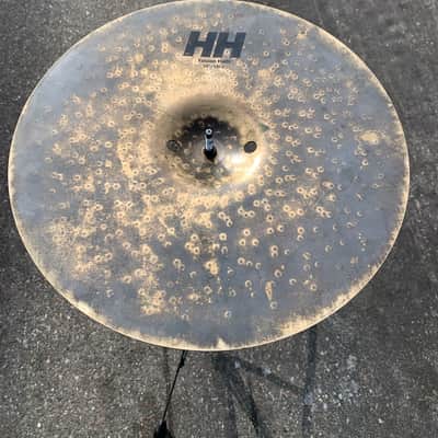Sabian 14" HH Hand Hammered Fusion Hi-Hat Cymbals (Pair) 1992 - 2015 - Natural image 4