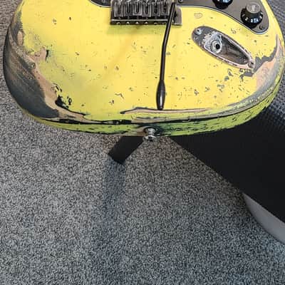 Partscaster Stratocaster Relic SSS or? 2020s - Yellow Relic image 14