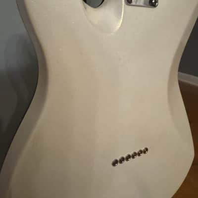 Fender American Ultra Telecaster with Rosewood Fretboard 2019 - Present Arctic Pearl image 4