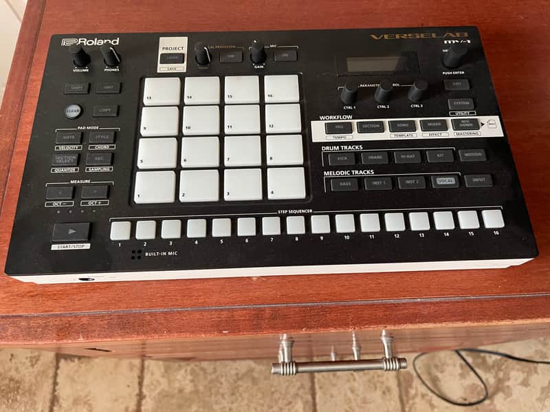 Roland Verselab MV-1 2021 - Present - Black image 1