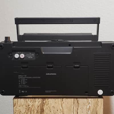 Eton Grundig Satellit 750 Ultimate 2013 Black image 5