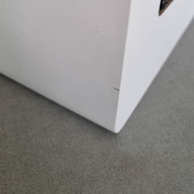 Yamaha HS8 8" Powered Studio Monitor (Pair) 2015 - Present - White image 7