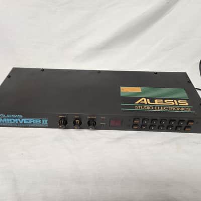 Peavey ULTRAVERB Digital Stereo Multi-Effects Processor w/ power supply image 4