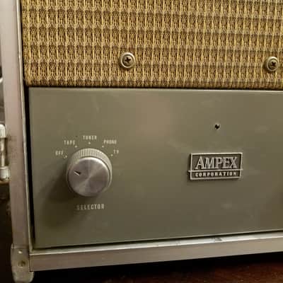 Ampex A-692 Tube Speaker Amplifier Suitcase JBL 8" driver 10 Watt RESTORED 6V6 Push Pull Mono 1965 - Grey image 7