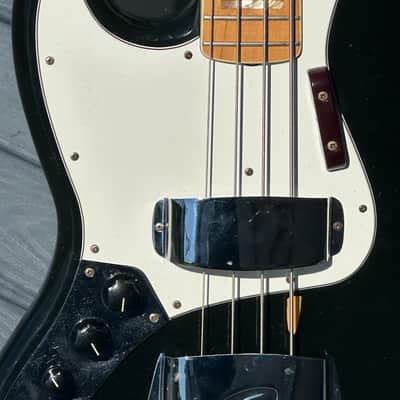 Fender Jazz Bass 1974 - rare & groovy "Left Handed" Jazz in Black w/Maple Neck ! image 11