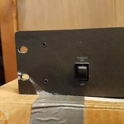 Carver Power Amp Used with box image 22