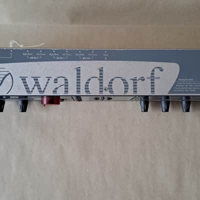 Waldorf Micro Q Rackmount Synthesizer - Blue image 3