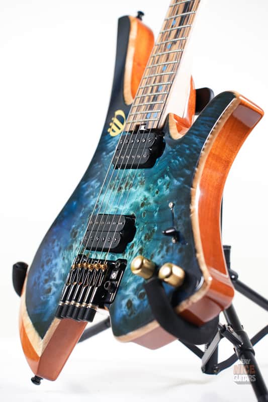 【新品同様】Overload Custom Guitars Themis 6 Overload Guitars Themis 6 - Blue Marine | Reverb Czechia