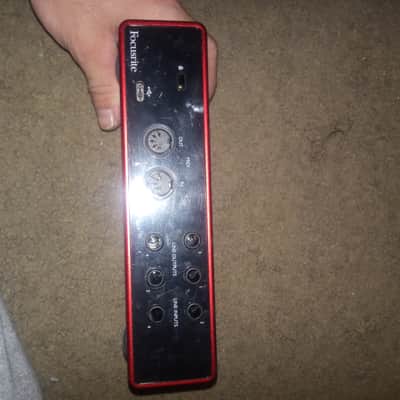 Focusrite Scarlett 4i4 3rd Gen USB Audio Interface 2019 - Present - Red / Black image 2