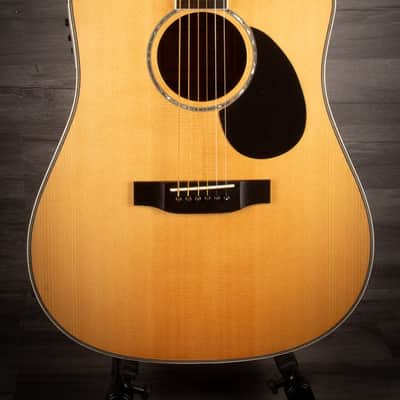 USED - Freshman FA500DCE Solid Sitka Spruce image 2