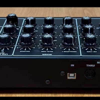 prodigy plus (Moog clone) imagen 2