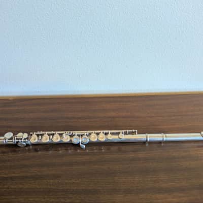 Flute - Armstrong 104 with case image 2