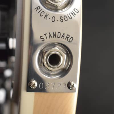 Rickenbacker 4003 Bass Guitar Mapleglo image 10