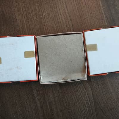 Gibson & Milton G Wolf 3 Vintage Boxes Electric Guitar Strings + Violin image 6