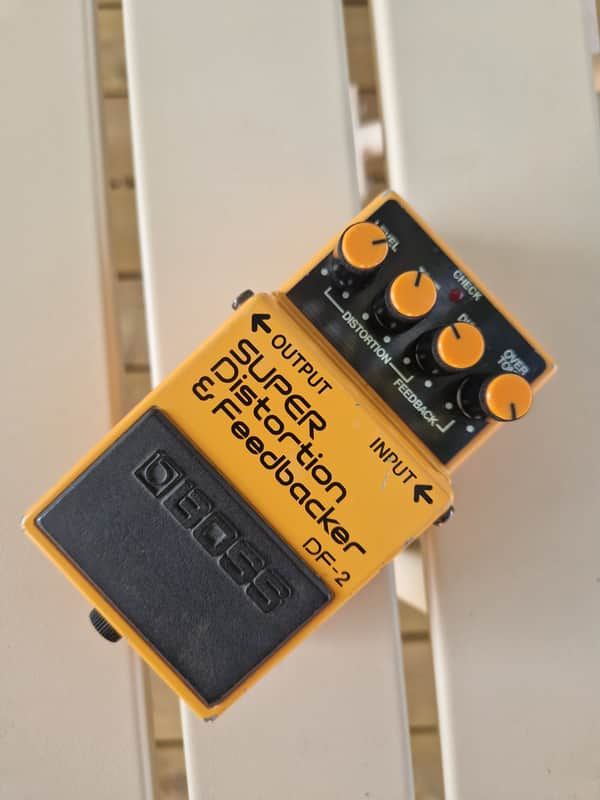 Boss DF-2 Super Distortion and Feedbacker