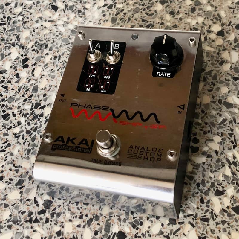 Akai Phase Shifter