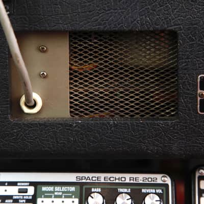 Roland RE-501 Chorus Echo Vintage Tape Echo/Reverb/Chorus Unit Pre-Owned image 7
