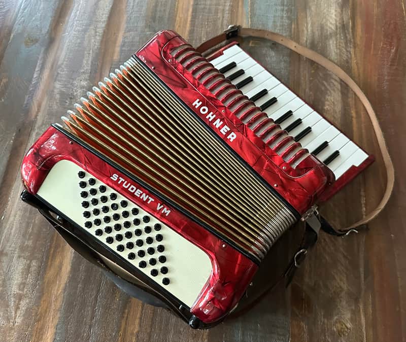 Vintage Hohner Student VM Accordion 48 Bass 26 Keys 1951-1955 - Red Pearl Oyster image 1