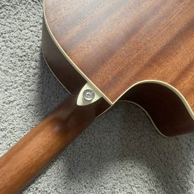 Luna 40 Inch Acoustic Guitar, Spruce Top, Mahogany Body, Pau Ferro Fingerboard image 2