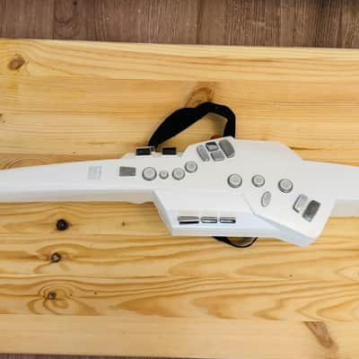 Roland AE-10 Aerophone Digital Wind Instrument 2018 - Present - White image 3