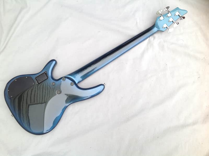 Heartfield by Fender DR-5 Blueburst 5-String Bass Made in Japan