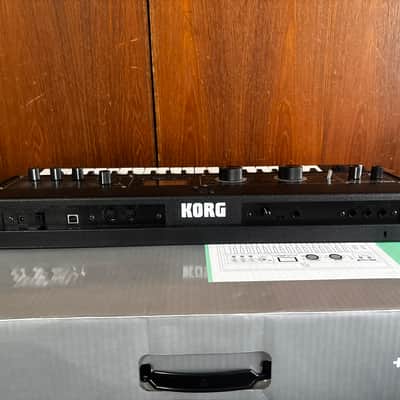 Korg Microkorg XL Plus Synthesizer with Vocoder w/ box, mic image 7