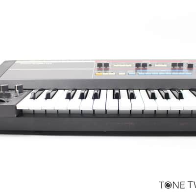 Roland Juno-106 *RESTORED Classic 80s Synthesizer synthwave VINTAGE SYNTH DEALER image 5