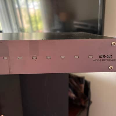 Allen & Heath iDR-out digital expander 2000’s - Black &silver image 2