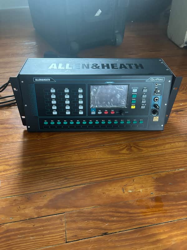 Allen & Heath QU-PAC Ultra-Compact Digital Mixer with Touchscreen