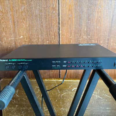 Roland A-880 8 IN/8 OUT MIDI PATCHER / MIXER Midi PatchBay Rack Unit image 2