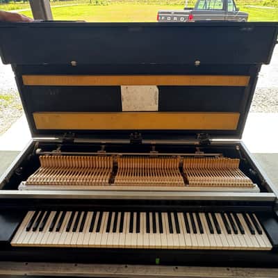 Yamaha CP-70B Electric Grand Piano 1980s - Black image 7