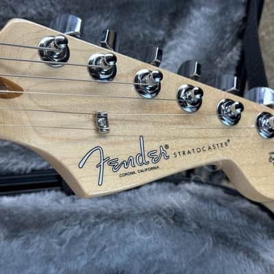 2019 Fender - Strat - Am. Pro Partscaster Lightweight Ash - ID 5629 image 12