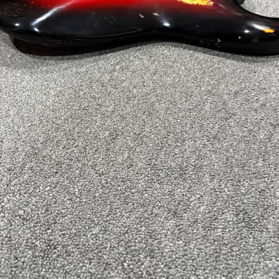 Fender stratocaster 1961 - 3 tone sunburst image 13