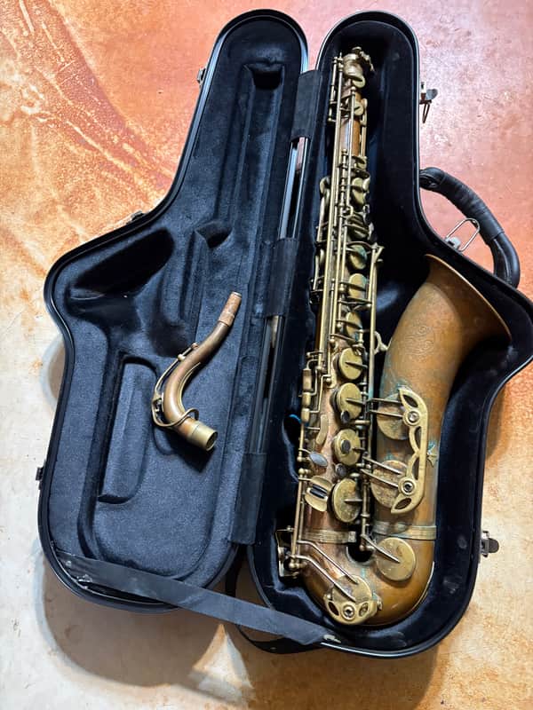 SaxArts Tenor saxophone 2012 - Bare brass image 1