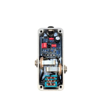 UV Effects MUON Dirty Boost | NOS J201 JFET One-Knob Boost with Dirt Toggle image 5