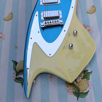 Firefly FFSK 2026 - Metallic blue and white image 11