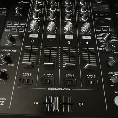 Pioneer XDJ-XZ 4-Channel Rekordbox / Serato All-In-One DJ System image 7