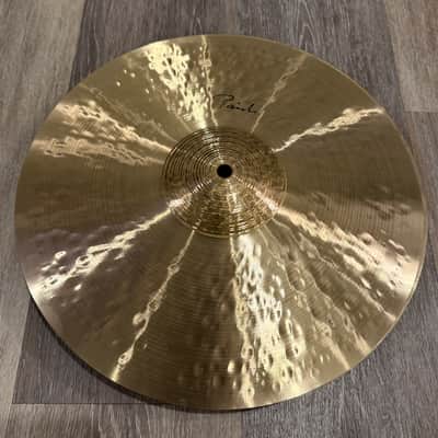 Paiste Signature Traditional Medium Light Hi-Hat 14" image 1