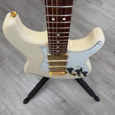 Fender FSR Mahogany Blacktop Stratocaster HHH 2019 - Olympic White image 8