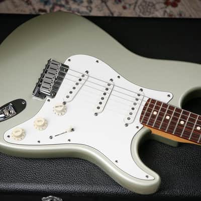 Fender American Standard Stratocaster 1997 Shoreline Gold image 13