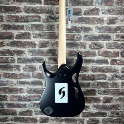Ibanez Pia image 6