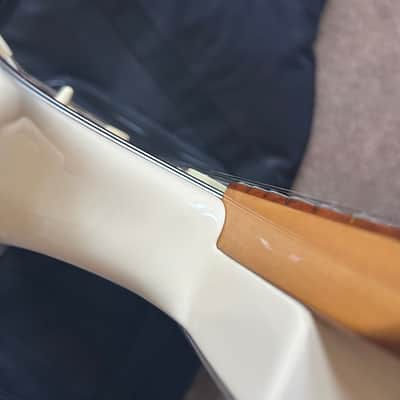 RARE Matching Headstock Fender Limited Edition Vintera ‘60s Stratocaster 2021 - Olympic White image 10