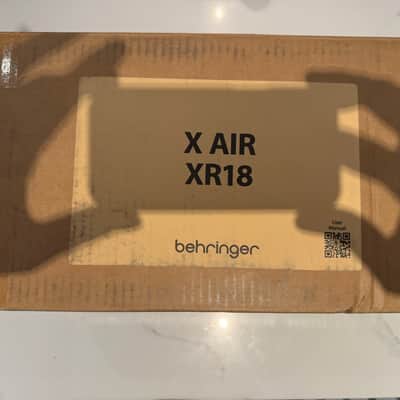 Behringer X Air XR18 Tablet-Controlled Digital Mixer Black image 5